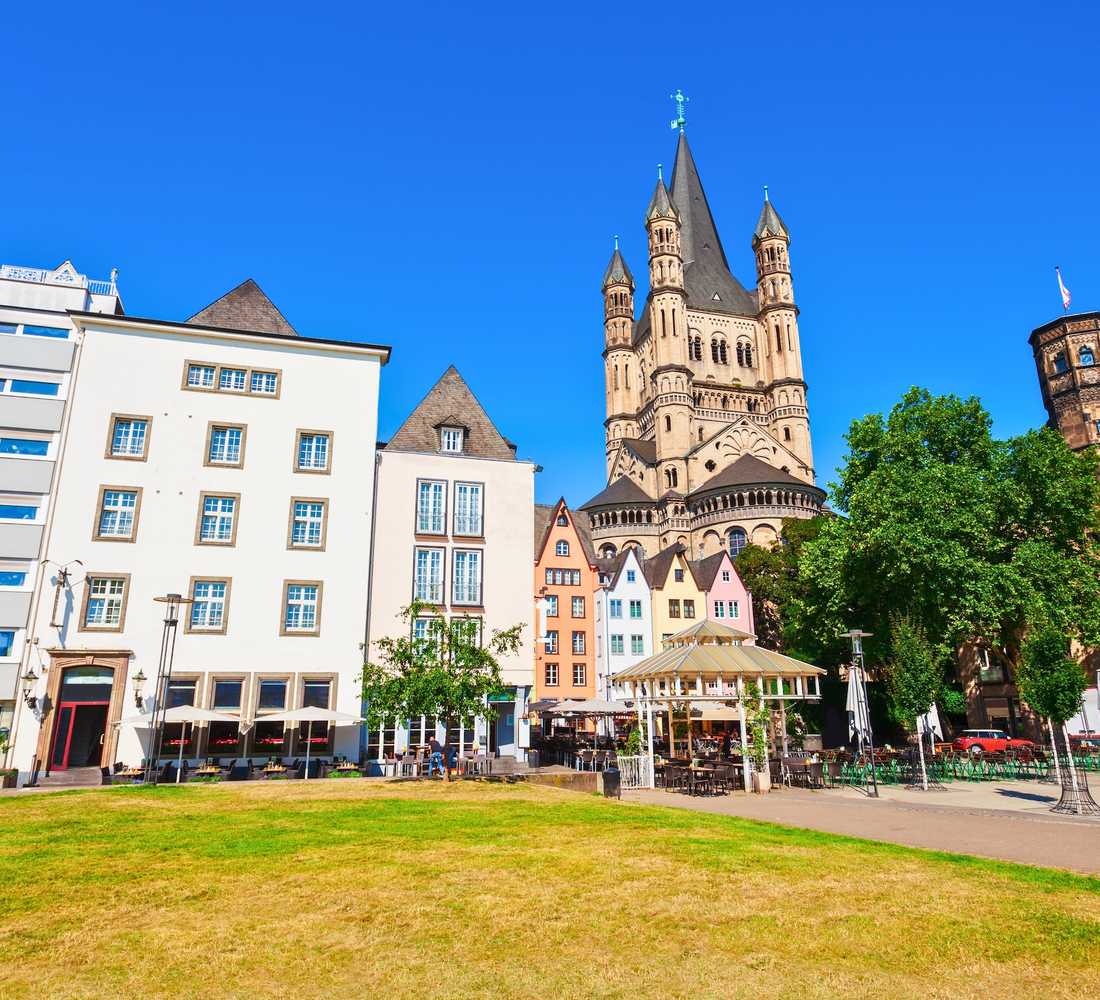 Hop-on hop-off sightseeing bus tours in Cologne, Germany – Open-top buses, top attractions, and free cancellation in 2026